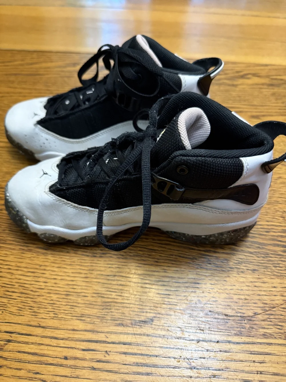 Nike jordan two